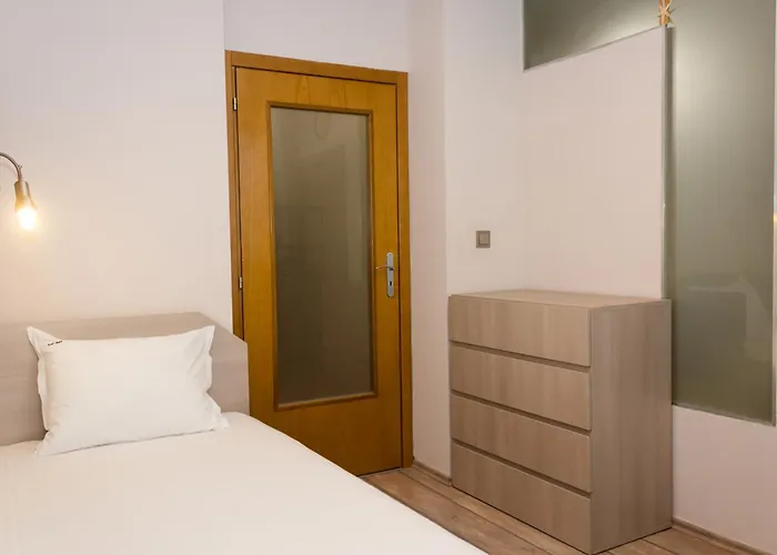 Apartamento Modern Comfort In With Workspace By Flat Mаnаger Varna