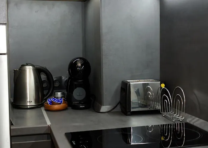 Modern Comfort In With Workspace By Flat Mаnаger Varna