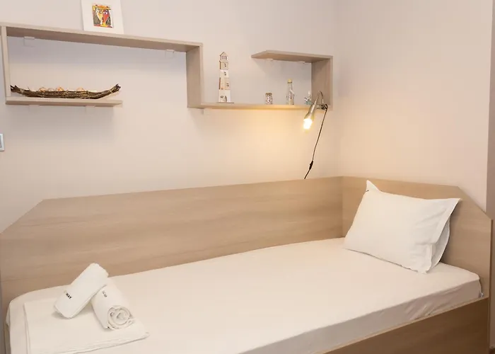 Modern Comfort In With Workspace By Flat Mаnаger Varna